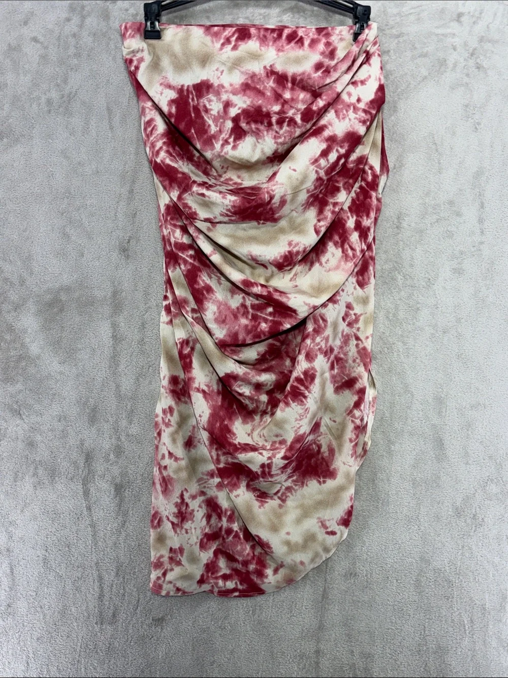 PrettyLittleThing Fuchsia Tie Dye Ruched Side Midi Skirt Size 6--NWT